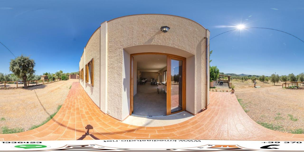 Agriturismo Il Vecchio Olivo กัสตาลเญโต การ์ดุชชี ภายนอก รูปภาพ