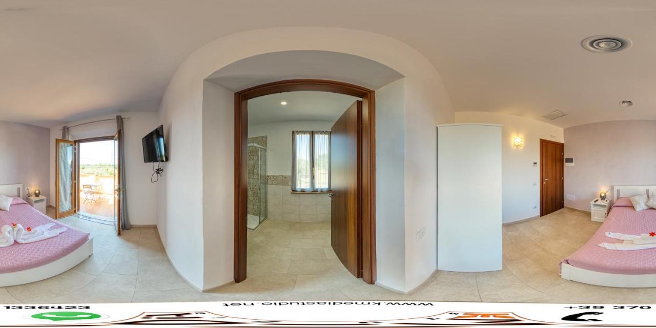 Agriturismo Il Vecchio Olivo กัสตาลเญโต การ์ดุชชี ภายนอก รูปภาพ