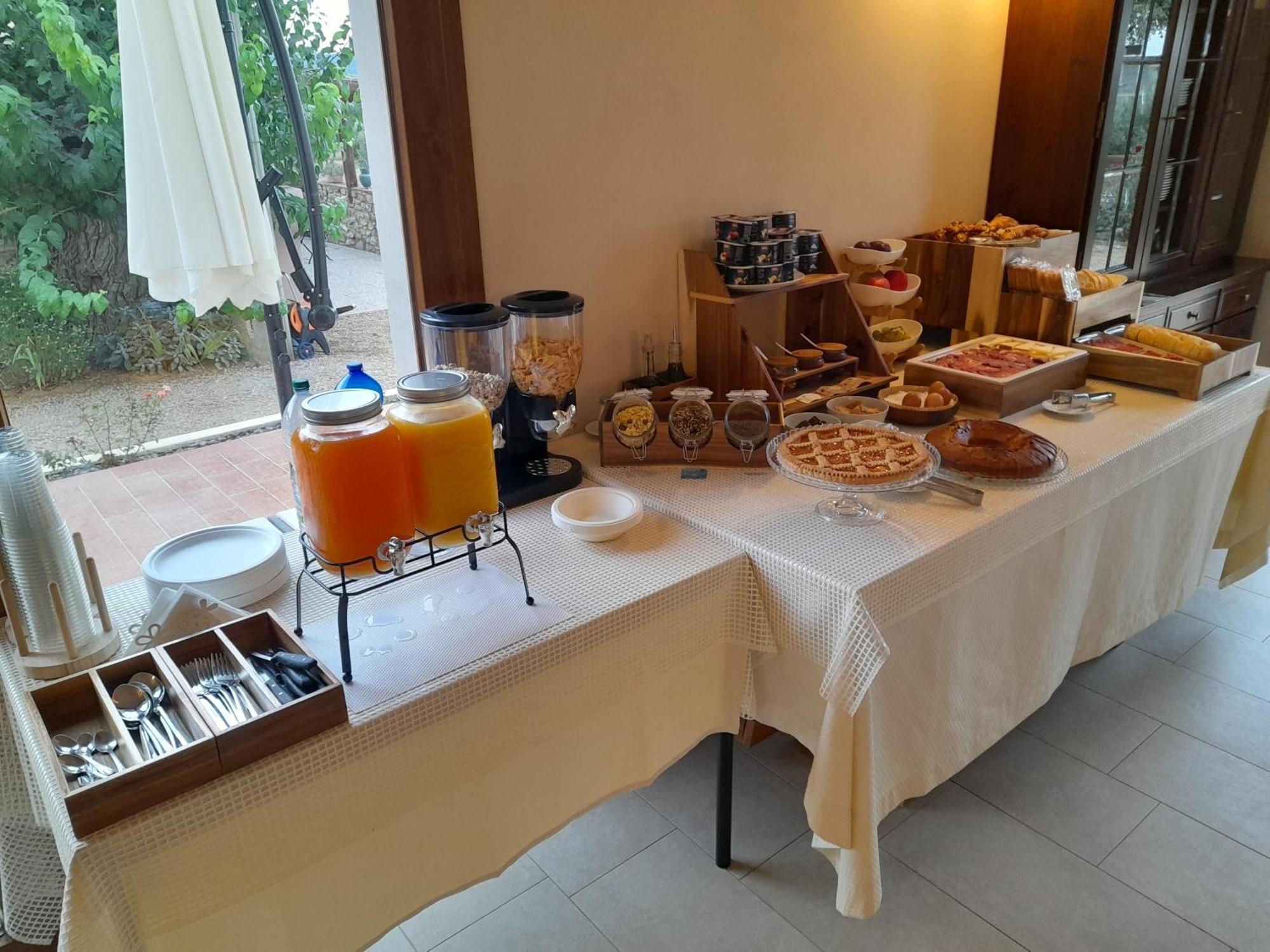 Agriturismo Il Vecchio Olivo กัสตาลเญโต การ์ดุชชี ภายนอก รูปภาพ
